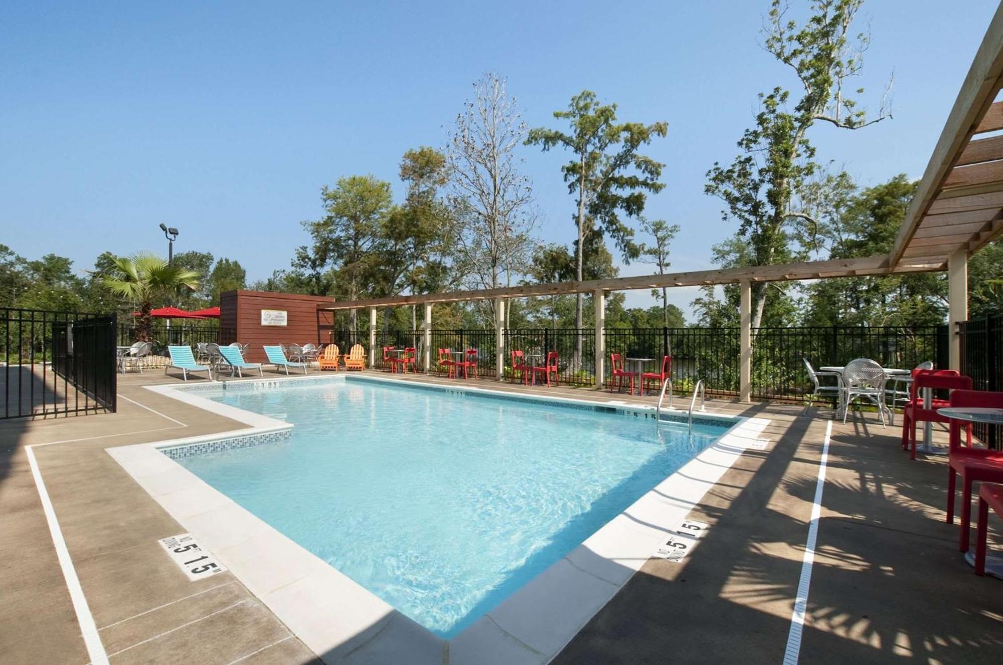 Home2 Suites By Hilton Biloxi/North/D'Iberville Exterior foto